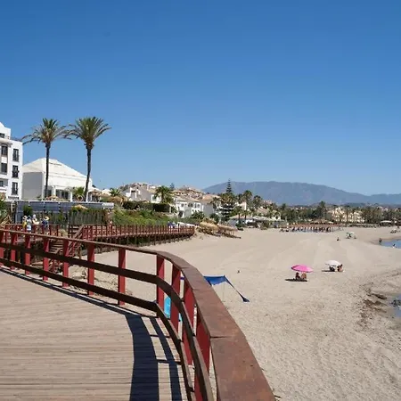 Precioso Estudio En Zona Residencial Miraflores * Malaga